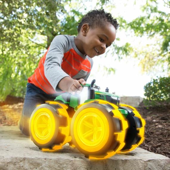 Imaginative Play |  John Deere Monster Treads Lightning Wheels 4Wd Tractor